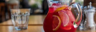 Que faire des restes de sangria ? 4 recettes zéro gaspi pour ne rien jeter !