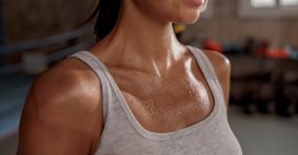 Transpiration sous les seins : comment rester fraîche sans produits chimiques